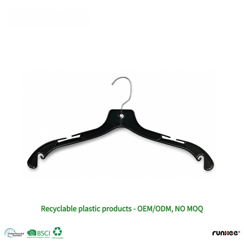 recycled plastic hangers